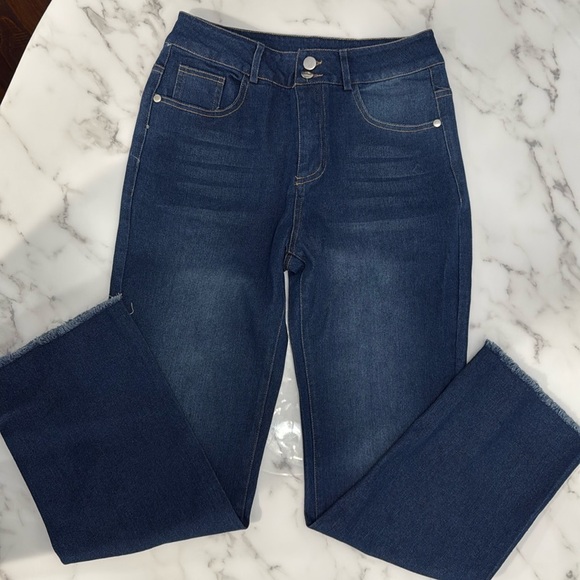 Denim - NWOT High Rise Double Button Frayed Hem Blue Jeans Size 27 / Small